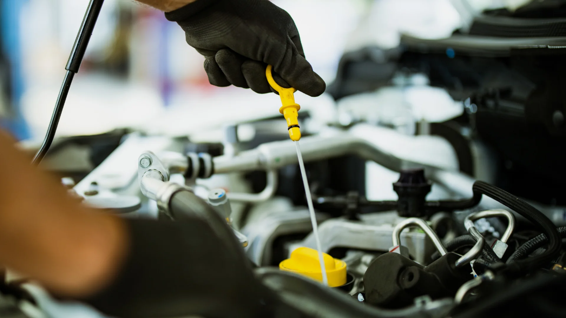 Ölwechsel und Schmierstoffservice – Platzhalterbild